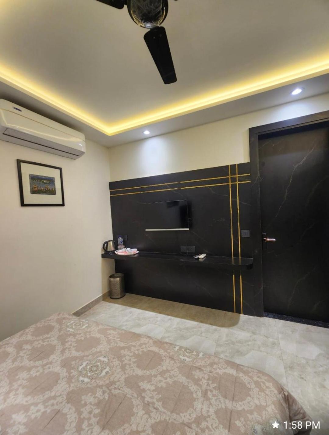 Khas Mahal Homestay آغْرا المظهر الخارجي الصورة